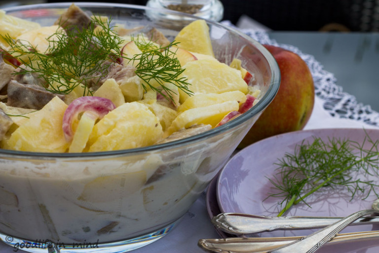 Matjes-Kartoffelsalat mit Blitzgurken - goodlife.in-mind.de
