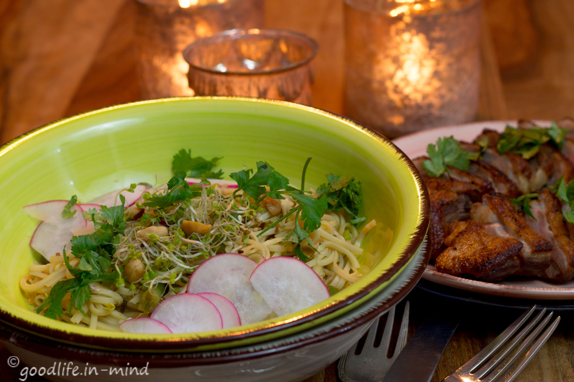 glasierte-entenbrust-mit-asianudeln - goodlife.in-mind.de